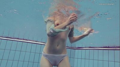 Breaststroke Underwater Girl Porn