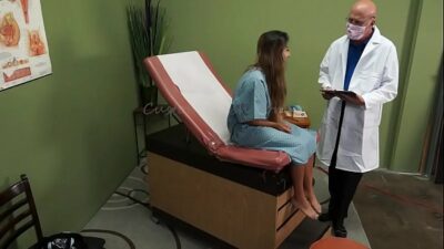 Female Doctor And Male Patient Porn Pics