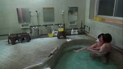 Japanese Teen At Public Bath Xxx