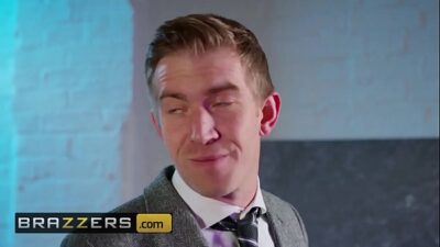 Mike Foster Fuck At Office Porn Video