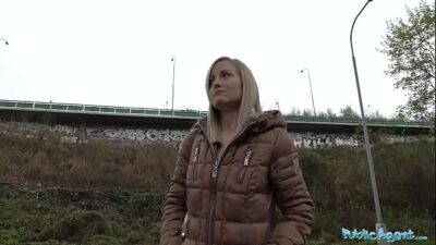 Pov Blowjob By Blonde Amateur Girl Outdoors In Public Porn