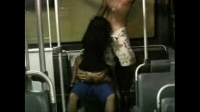 Video Porno Homme Se Masturbant Sur Des Femmes Dans Bus