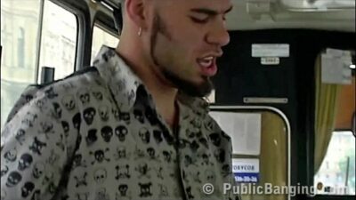 Viols Collectif En Bus Et Train Porno De Cul