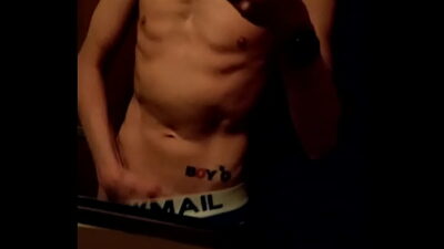 Branle Dans Les Toilette Gay Au Quebec Porno
