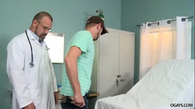 Daddy Doctor Hairy Gay Porn