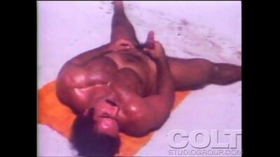 Film Gay Vintage Bodybuilder Porn