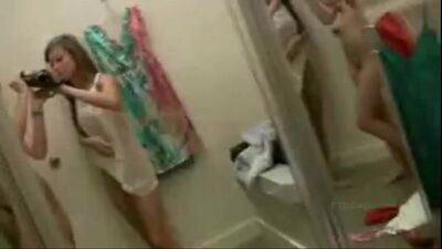 Lesbian Dragged Into Dressing Room Gang follada durad Porn