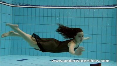 Naked Girls Swimming