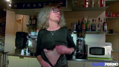 Vidéo Française Hyper Porno Et Hard De Vieille Mamie Movie