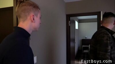Vidéo Young Gay Porn