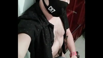 Young Grindr Gay Porn