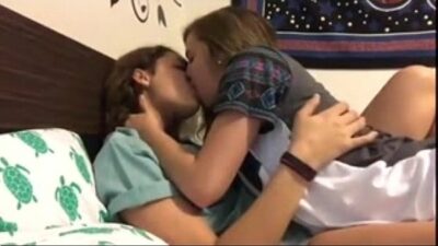 Lesbian amateur kiss
